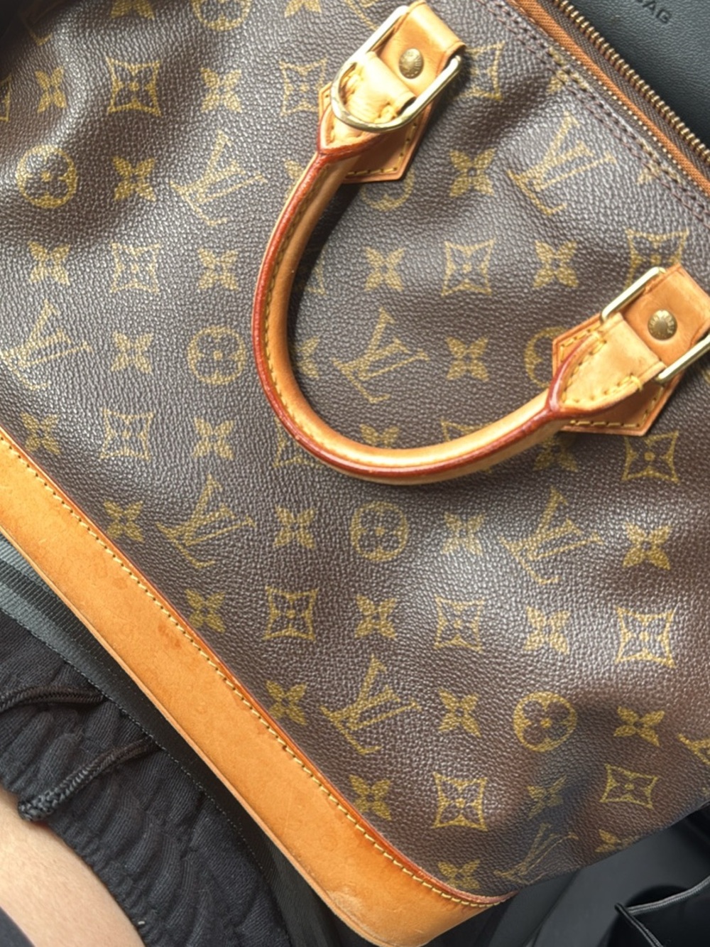 Louis Vuitton Monogram Canvas Alama Medium Bag in Brown and Tan - Picture 9 of 9